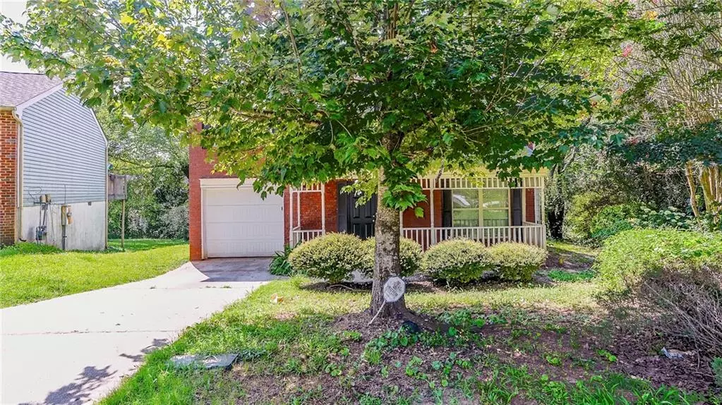 2067 Raintree PL, Lithonia, GA 30058