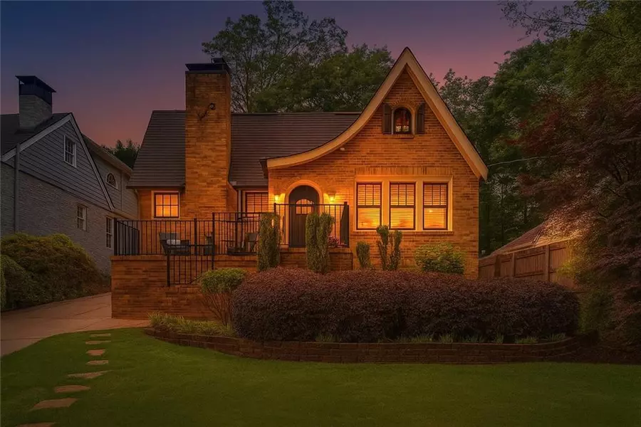 2580 Acorn AVE, Atlanta, GA 30305