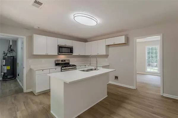 Mableton, GA 30126,1056 Retner DR SW