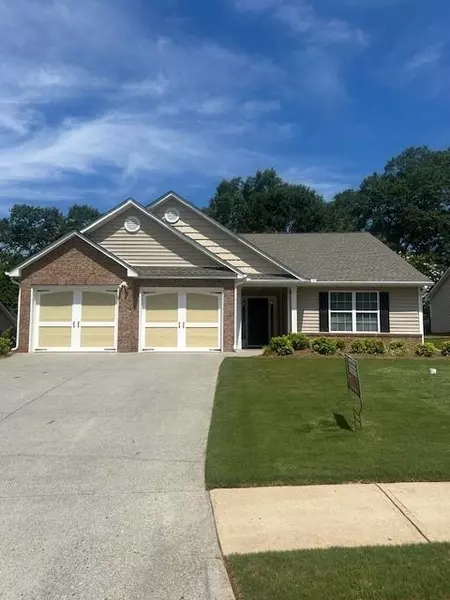 1008 Stone Creek LN, Monroe, GA 30655