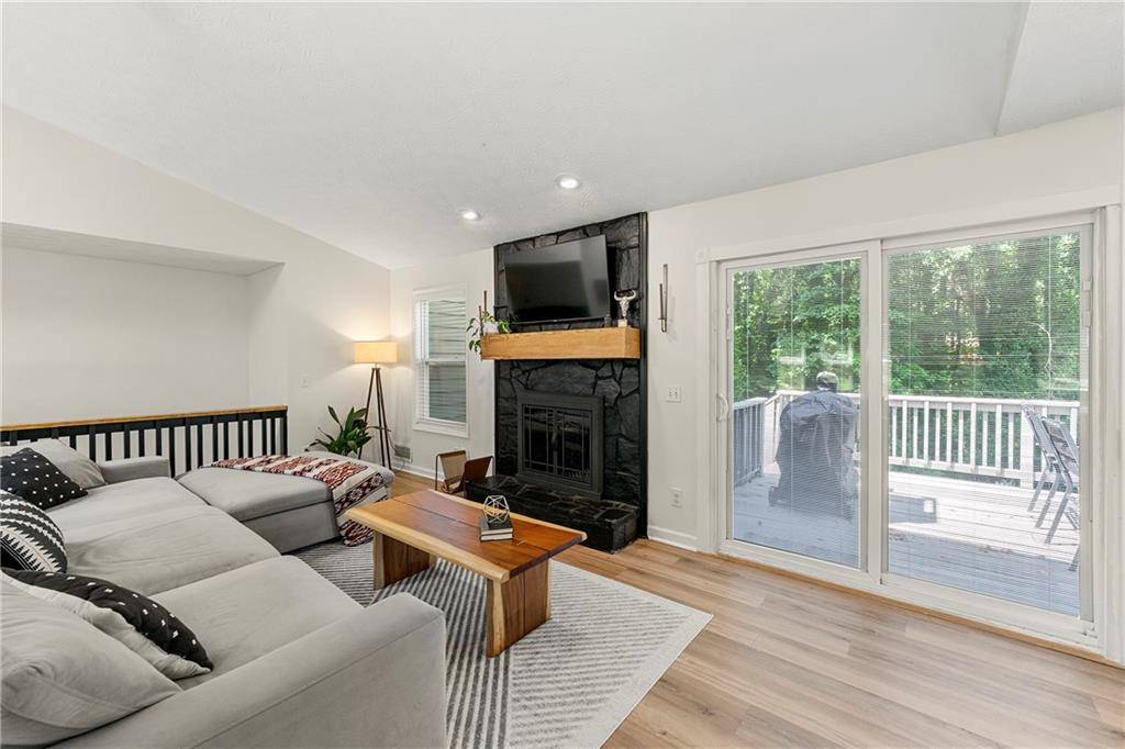 Woodstock, GA 30188,139 Bramble Oak DR