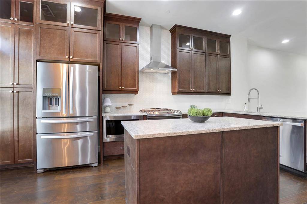 Atlanta, GA 30342,4103 Township Pkwy