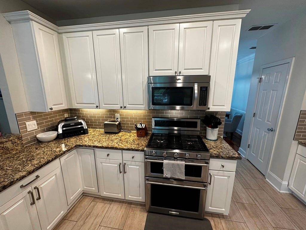 Alpharetta, GA 30005,11640 Vista Forest DR