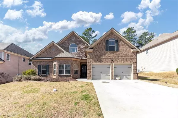 3777 SHADY MAPLE DR, Lithonia, GA 30038
