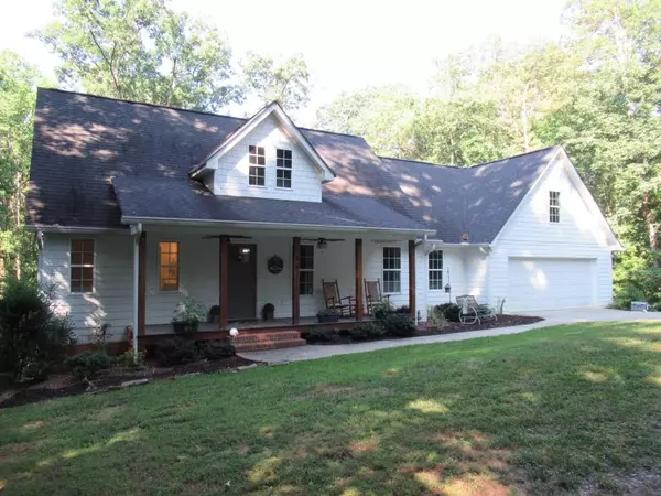 Dahlonega, GA 30533,93 Martins Grove RD