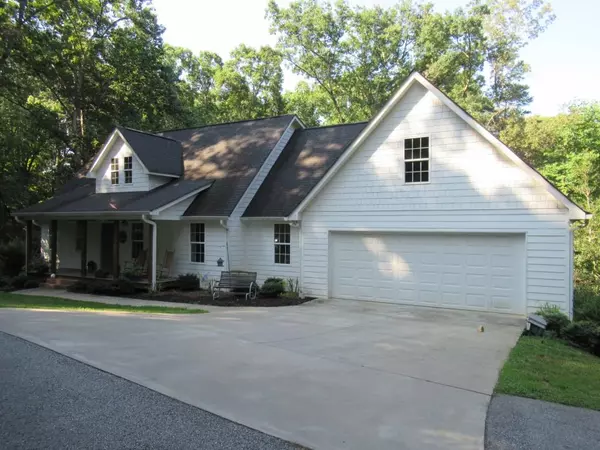 Dahlonega, GA 30533,93 Martins Grove RD