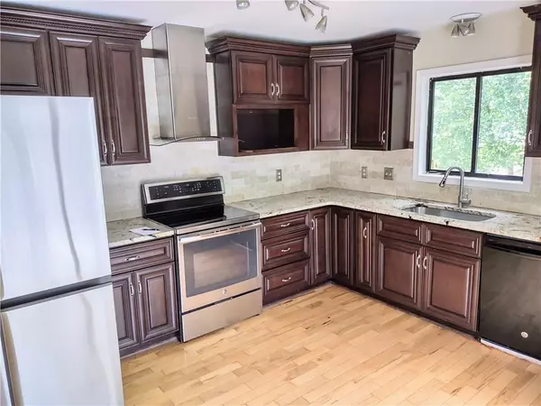 Lilburn, GA 30047,4846 Habersham RDG SW