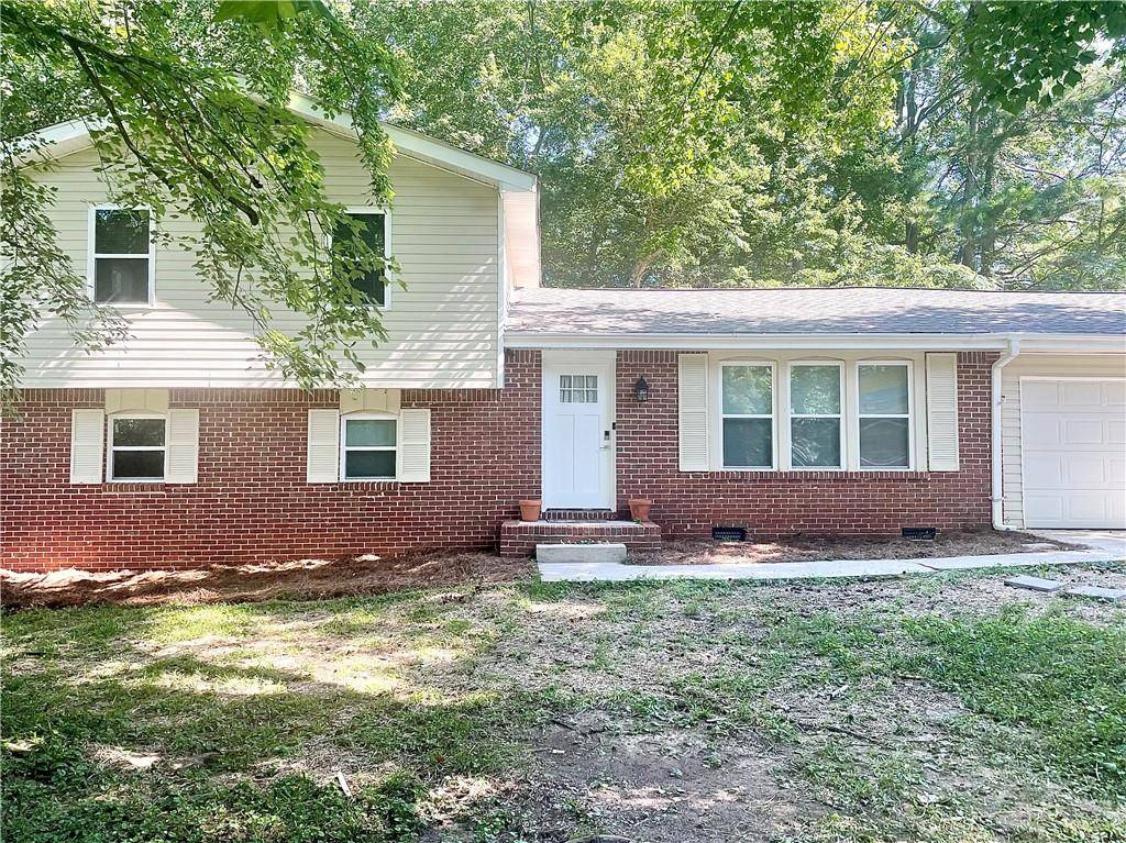 6310 Field Glen RD, Stone Mountain, GA 30087