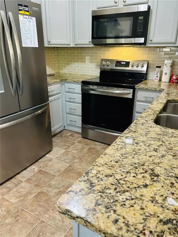 Riverdale, GA 30274,226 STAYMAN DR
