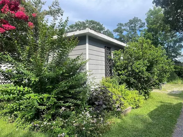 Jackson, GA 30233,230 ARROW POINT RD