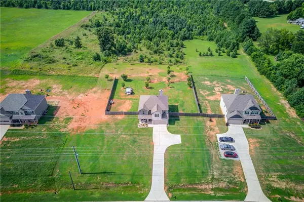 Locust Grove, GA 30248,829 Colvin DR