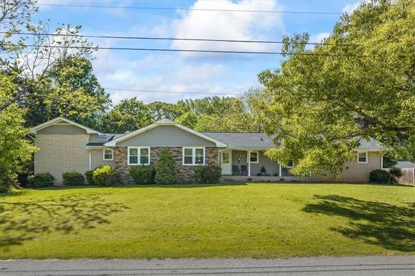 1793 Poplar ST SE, Conyers, GA 30013