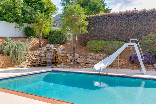 Jefferson, GA 30549,964 Jasmine DR