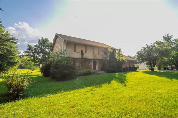 Fayetteville, GA 30214,405 Fairfield CIR