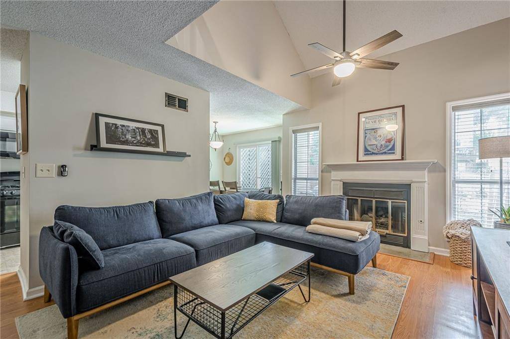 Marietta, GA 30062,912 Edgewater CIR