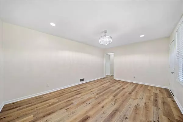 Decatur, GA 30032,1467 Thompson PL