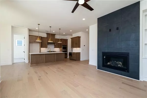 Woodstock, GA 30188,203 Mooney RD