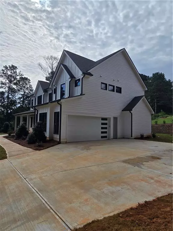 Monroe, GA 30656,420 Stock Gap RD SW
