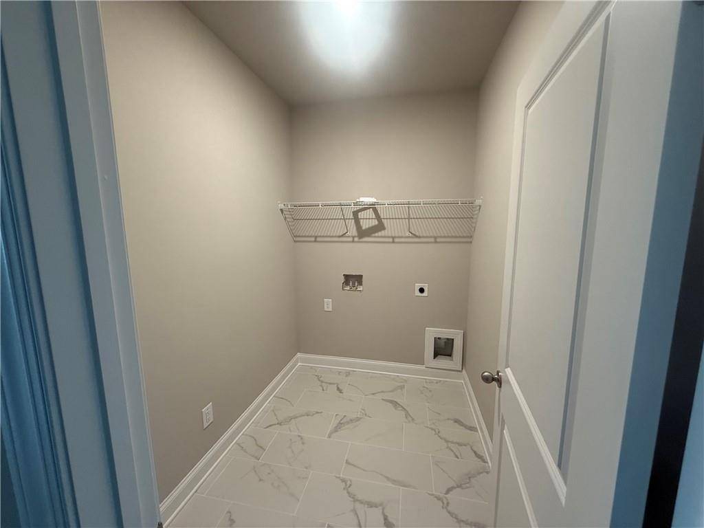 Canton, GA 30114,349 Lakeside CT