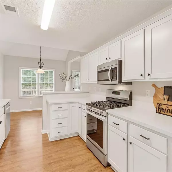 Acworth, GA 30101,39 Wesley CT