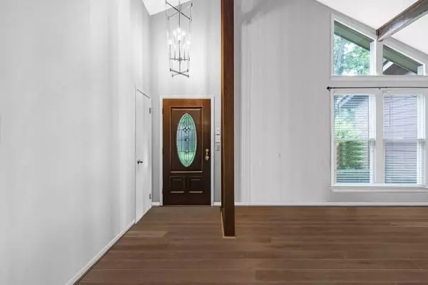 Roswell, GA 30076,155 Lakeview RDG W