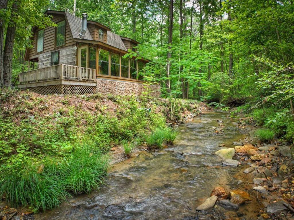 Ellijay, GA 30540,7843 W Hwy 382
