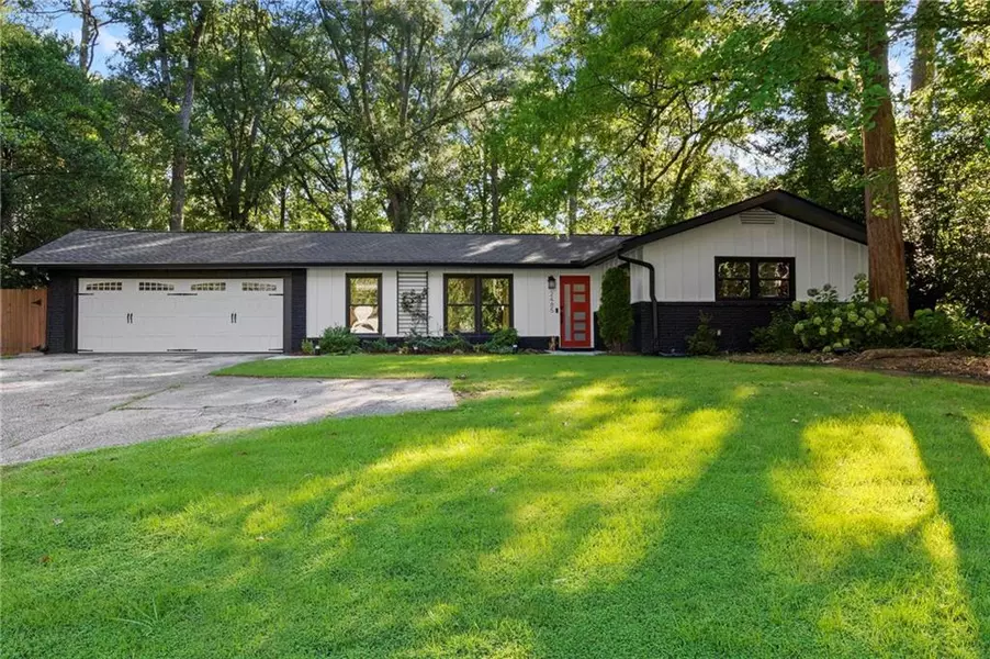 2485 Shallowford RD NE, Atlanta, GA 30345