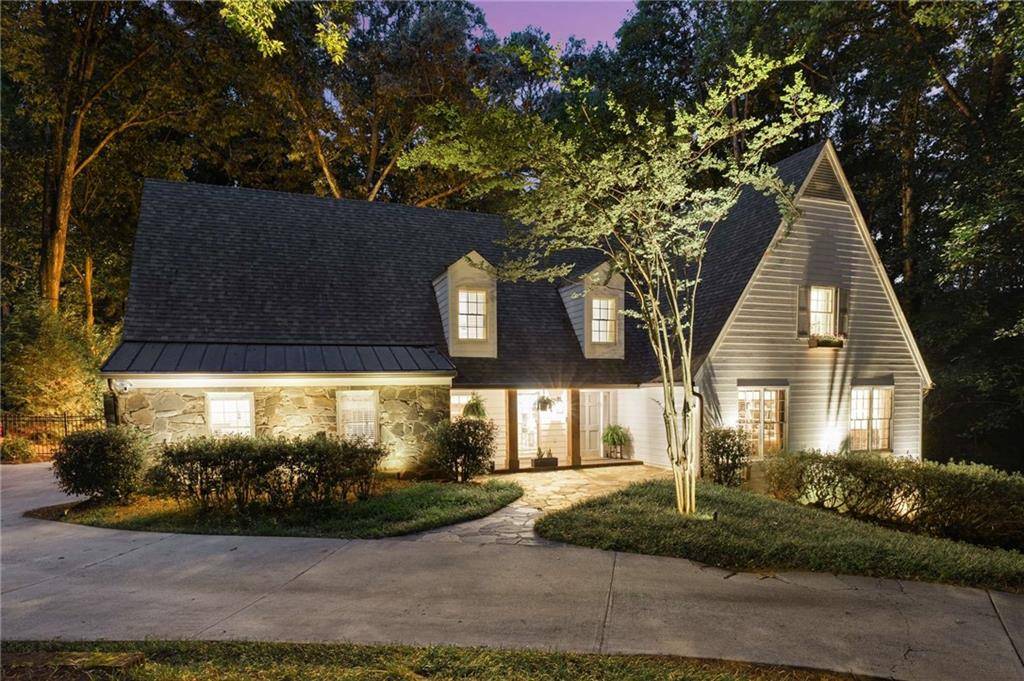 8940 Huntcliff TRCE, Sandy Springs, GA 30350