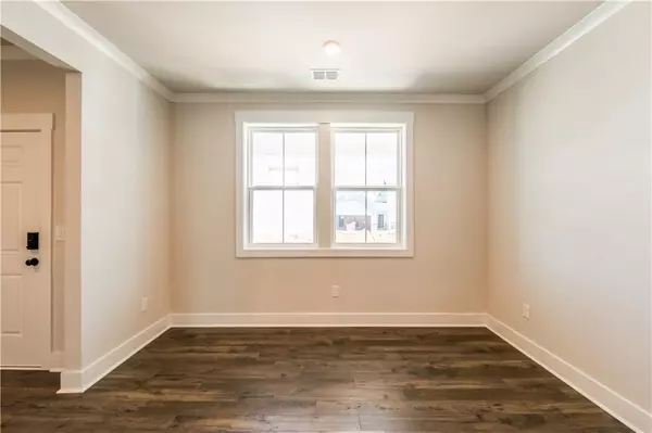 Canton, GA 30114,135 Henley ST