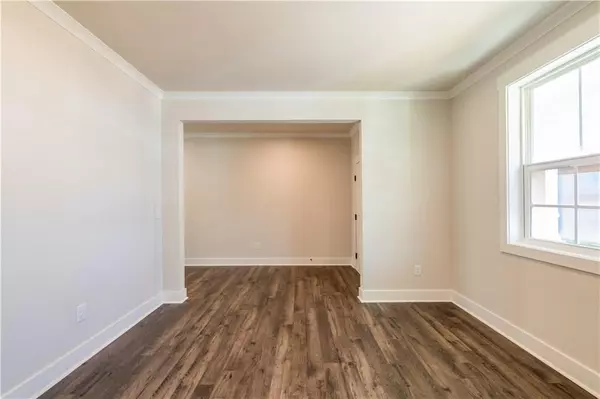 Canton, GA 30114,135 Henley ST