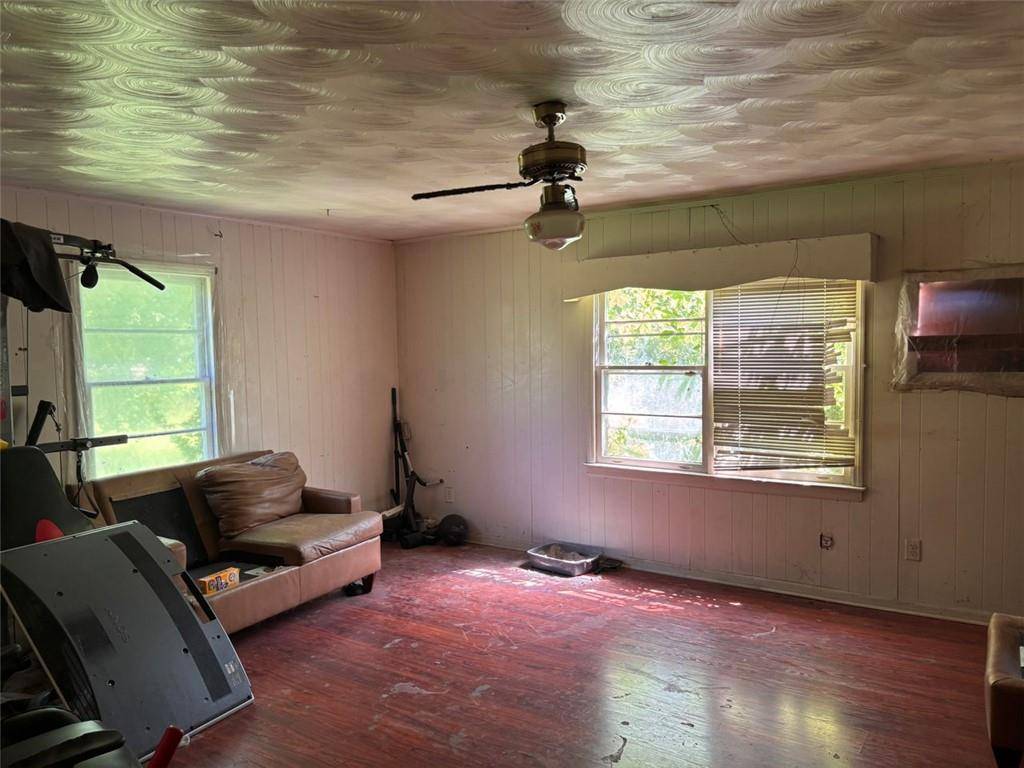 Albany, GA 31705,201 MOORE AVE