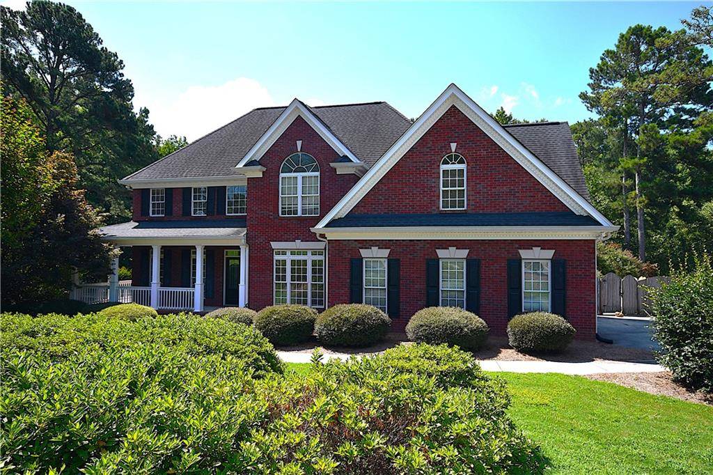 311 Hidden Lakes DR, Carrollton, GA 30116