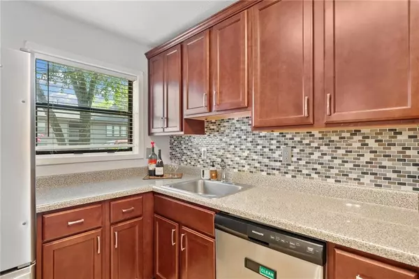 Marietta, GA 30067,109 NE Cedar CT SE #109