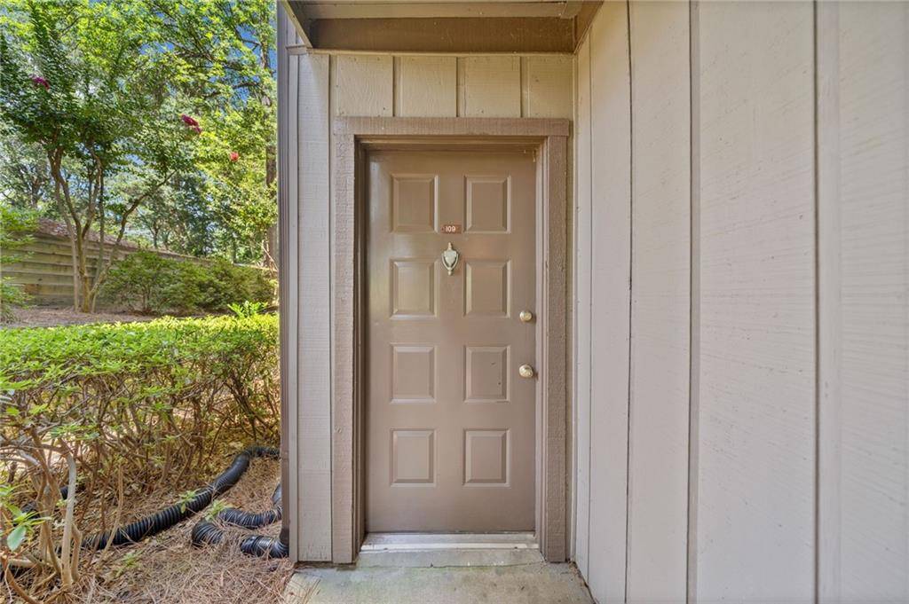Marietta, GA 30067,109 NE Cedar CT SE #109