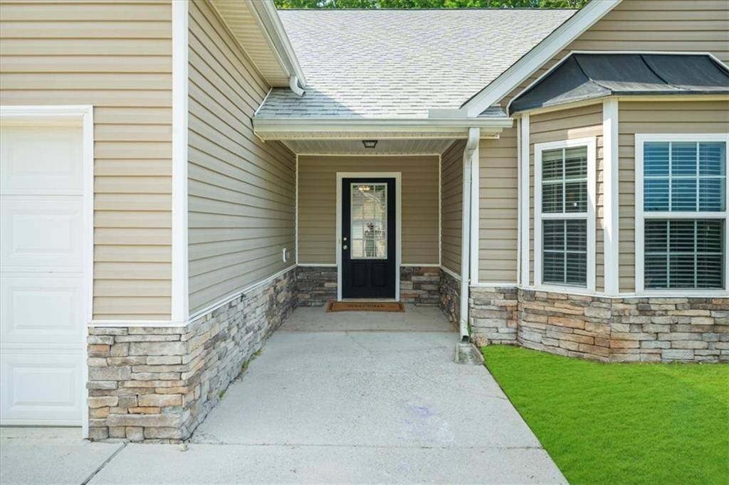 Flowery Branch, GA 30542,5155 Scenic View RD