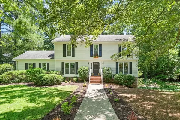 411 Woodstone West DR, Marietta, GA 30068