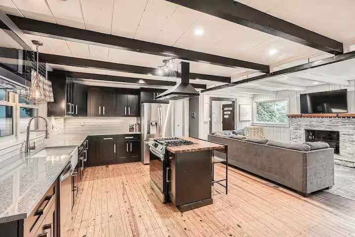 Atlanta, GA 30331,3516 Dale LN
