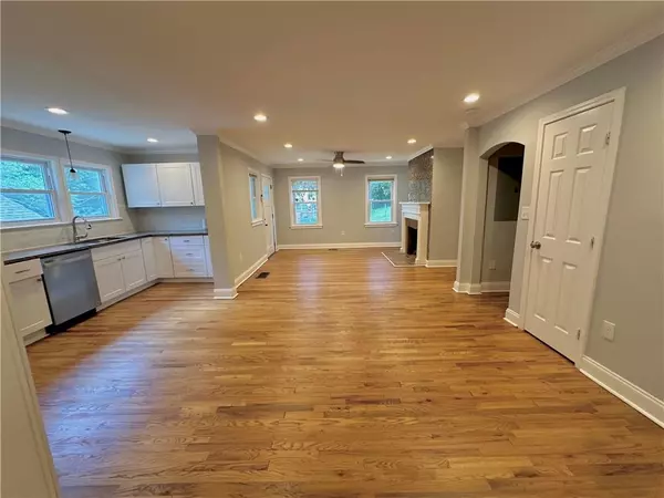 Atlanta, GA 30314,1764 Springview RD NW