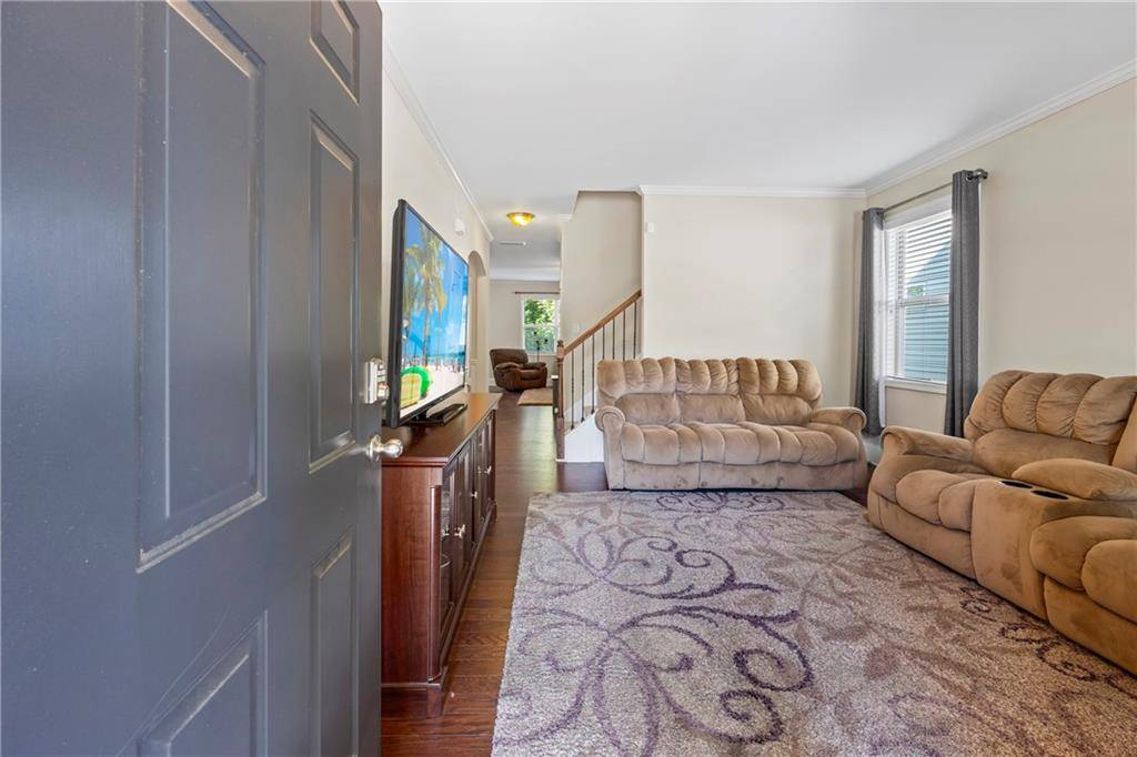 Flowery Branch, GA 30542,6892 Big Sky DR
