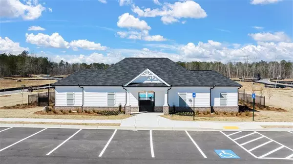 Locust Grove, GA 30248,608 Lobelia DR