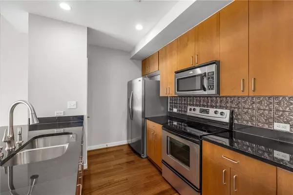 Atlanta, GA 30308,565 Peachtree ST NE #1206