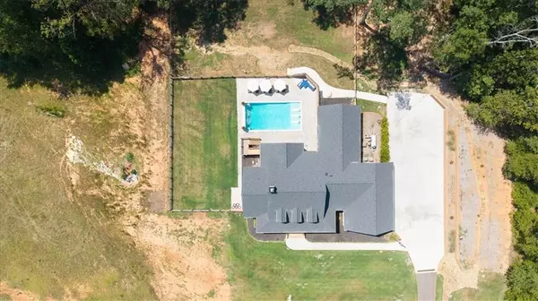 Auburn, GA 30011,1380 Cronic Town RD