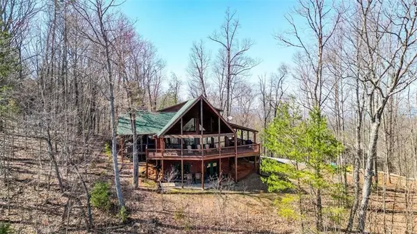 520 SUNROCK MOUNTAIN RD, Blue Ridge, GA 30513