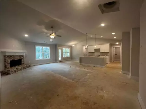 Statham, GA 30666,364 Pleasant Hill Church RD