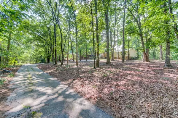 Loganville, GA 30052,6050 Sandy Creek RD