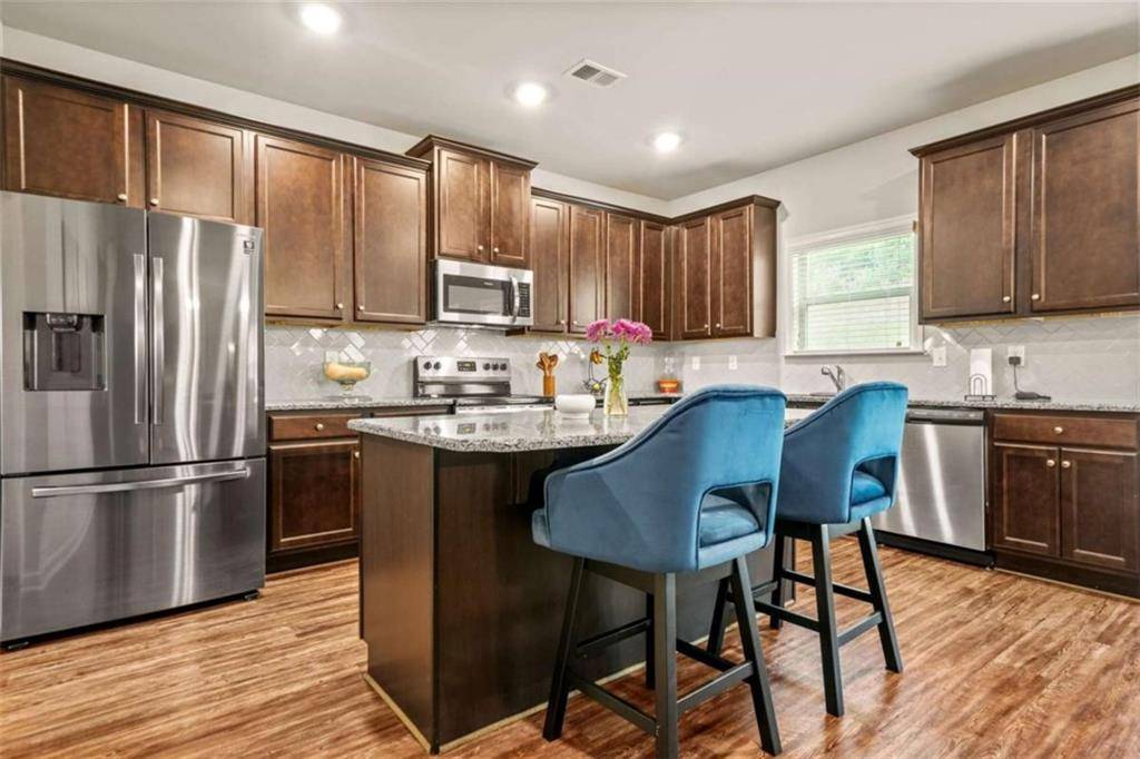 Ellenwood, GA 30294,113 Expedition DR