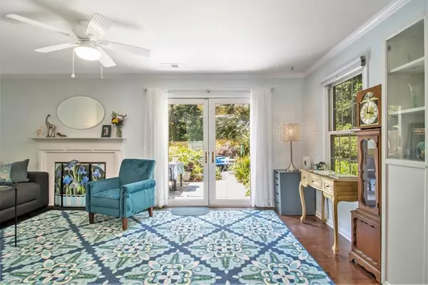 Atlanta, GA 30341,2898 Dresden Square DR