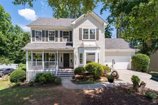 385 Oak Springs DR, Lawrenceville, GA 30043