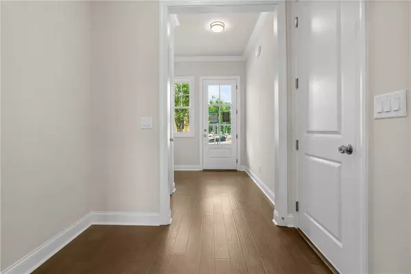 Cumming, GA 30040,636 Silva ST