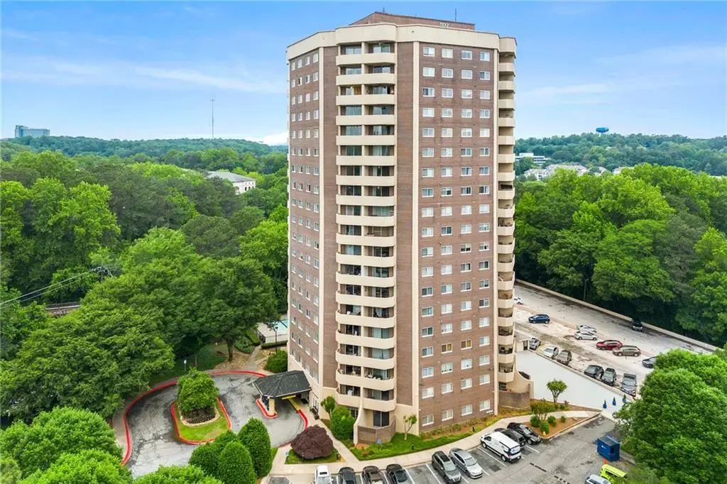 Decatur, GA 30033,1501 Clairmont RD #1318